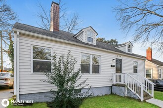 1309 Camp Greene St in Charlotte, NC - Building Photo - Building Photo