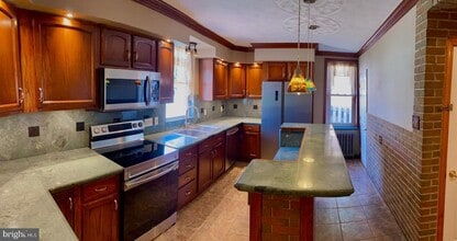 2223 Noble St in West Lawn, PA - Building Photo - Building Photo