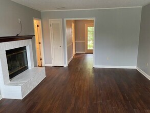 138 Cresent Circle in Madison, AL - Building Photo - Building Photo