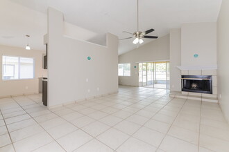 356 Morning Glory Dr in Lake Mary, FL - Building Photo - Building Photo