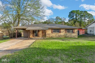 8987 Hawthorne Dr in Shreveport, LA - Building Photo - Building Photo