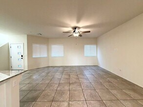 4480 Sapphire Moon Ave in North Las Vegas, NV - Building Photo - Building Photo