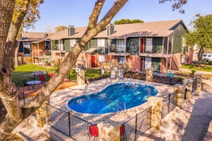 Gruenewood Villa Apartments