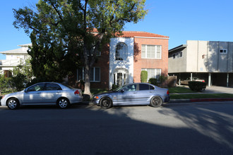 139 S Belmont St in Glendale, CA - Building Photo - Building Photo