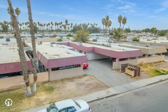 4320 Balboa Dr in Bakersfield, CA - Foto de edificio - Building Photo