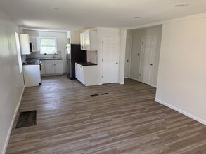 2031 Carpenter Dr in Cincinnati, OH - Building Photo - Building Photo