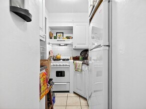 49 Beacon St, Unit 1 in Boston, MA - Building Photo - Building Photo