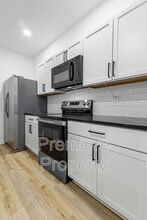 17322 E Susquehanna Dr in Independence, MO - Building Photo - Building Photo