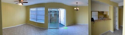 7824 W Bellfort St in Houston, TX - Building Photo - Building Photo