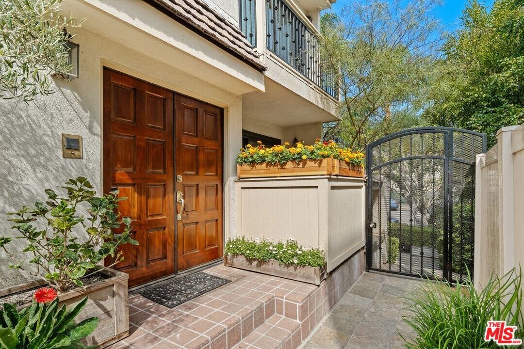 812 16th St in Santa Monica, CA - Building Photo