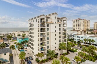 Ocean 9 Condominiums in Jacksonville Beach, FL - Building Photo - Building Photo