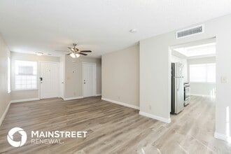 1688 Divinity St in Las Vegas, NV - Building Photo - Building Photo