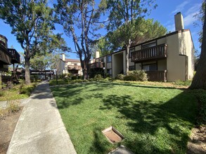 Shadow Creek Apartments in Castro Valley, CA - Building Photo - Building Photo