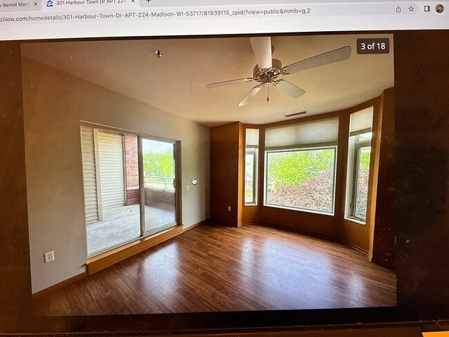 301 Harbour Town Dr in Madison, WI - Building Photo - Building Photo