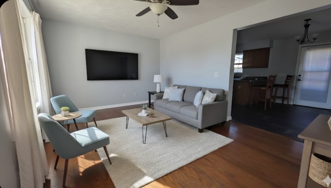 property at 912 Lyme Brook Ln