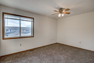 3139 Hidden Pl, Unit 3 in Eau Claire, WI - Building Photo - Building Photo