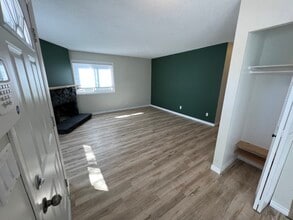 1050 St David Crescent in Nanaimo, BC - Building Photo - Building Photo