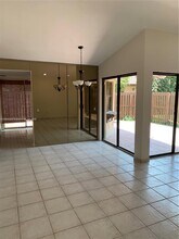 4855 SW 152nd Ct in Miami, FL - Building Photo - Building Photo