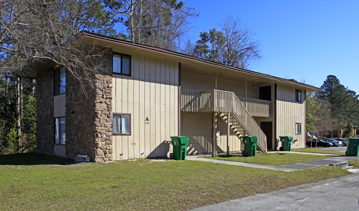 1199 Melody in Valdosta, GA - Building Photo