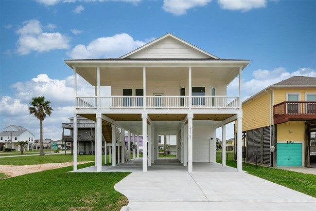 property at 23107 Miramar Dr