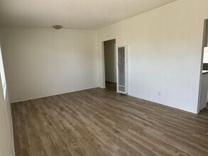 10722 Juniper Ave in Morongo Valley, CA - Building Photo - Building Photo