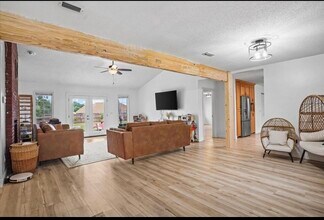 107 Britt Dr, Unit 107 Britt Drive #3 in Enterprise, AL - Foto de edificio - Building Photo