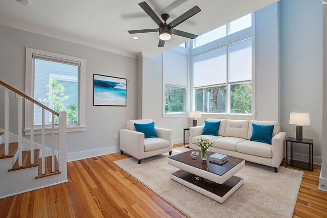 21 Charlotte St in Charleston, SC - Building Photo - Building Photo