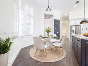 2414 Deer Creek Rd in Weston, FL - Building Photo - Building Photo