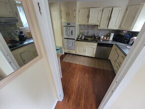 450 Linden Ave, Unit Right or West in Buffalo, NY - Building Photo - Building Photo