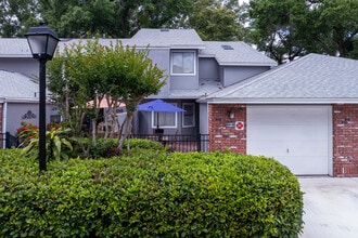 Oak Harbour in Altamonte Springs, FL - Foto de edificio - Building Photo