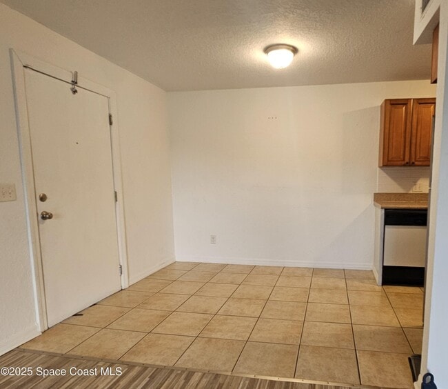 2101 Forest Knoll Dr NE in Palm Bay, FL - Building Photo - Building Photo