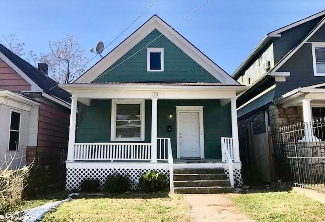 114 Monroe Ave in Kansas City, MO - Building Photo