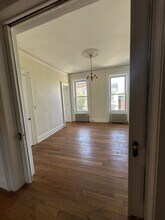 296 3rd St in Troy, NY - Building Photo - Building Photo