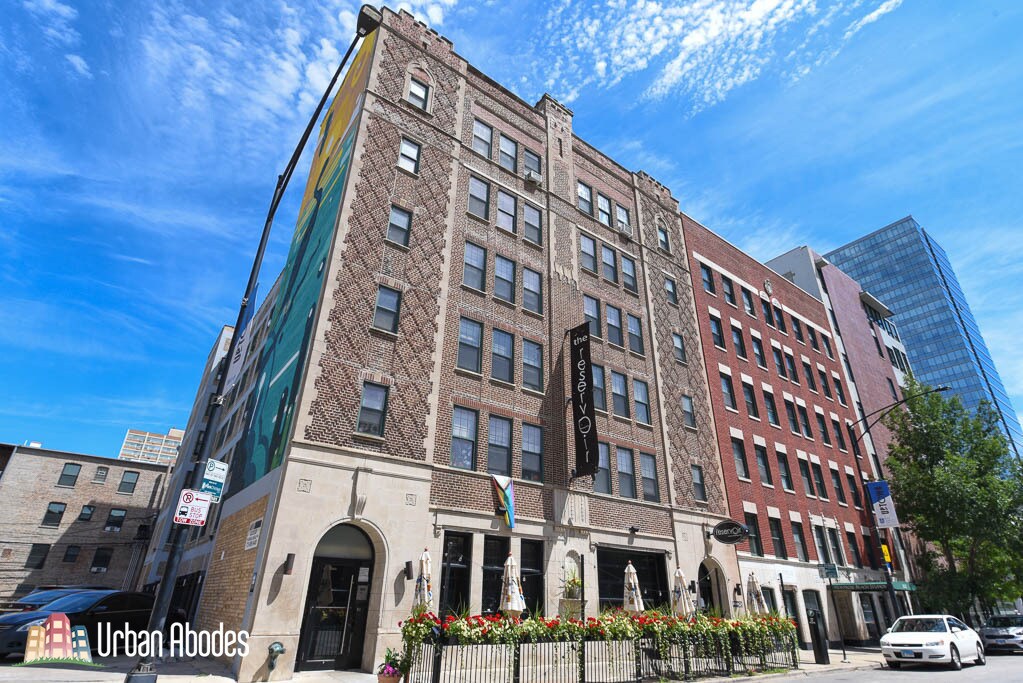 846 W Montrose Ave in Chicago, IL - Building Photo