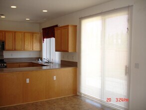 2519 Withrow Ln in Fairfield, CA - Foto de edificio - Building Photo