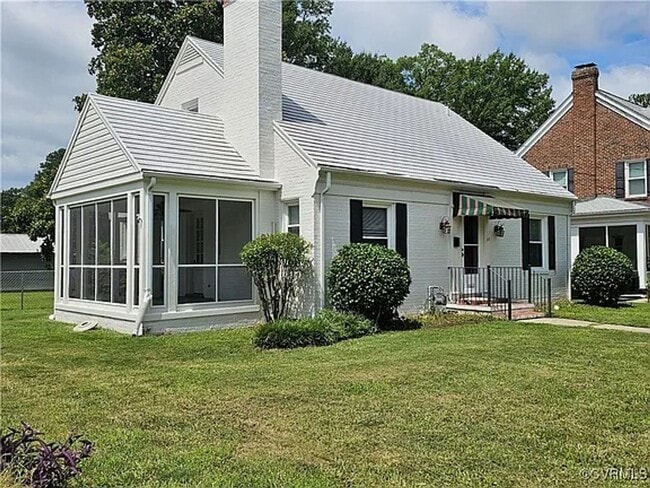 property at 1662 Monticello St