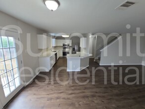 120 Beech Dr in Kyle, TX - Building Photo - Building Photo