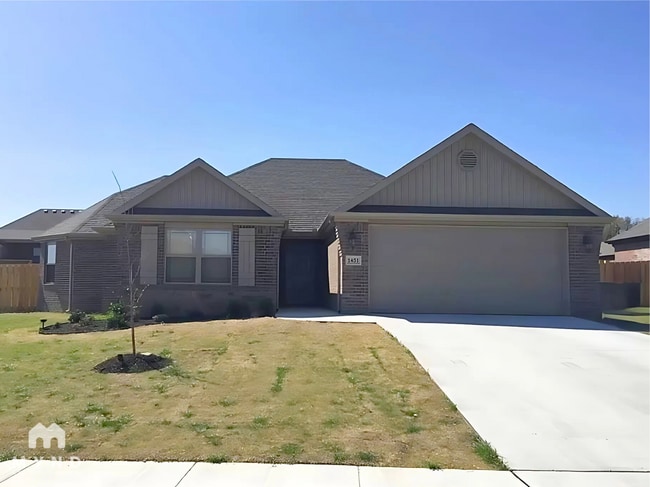 1451 Aniston Rd