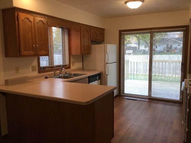 438 Taylor St, Unit 438