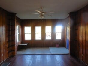 522 High School St in Collinsville, IL - Building Photo - Building Photo