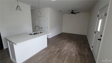 941 S Indiana Ave in Mercedes, TX - Building Photo - Building Photo