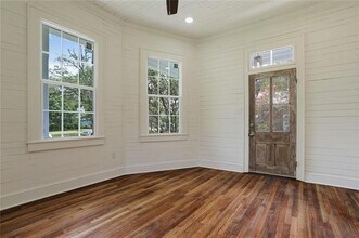 821 W 26th Ave in Covington, LA - Foto de edificio - Building Photo