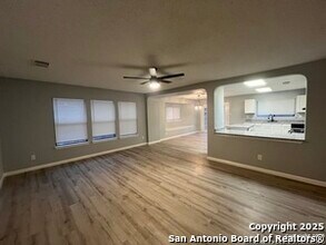 8230 Cantura Mills in Converse, TX - Building Photo - Building Photo