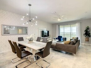 1041 Splash Shot Pl in Davenport, FL - Building Photo - Building Photo