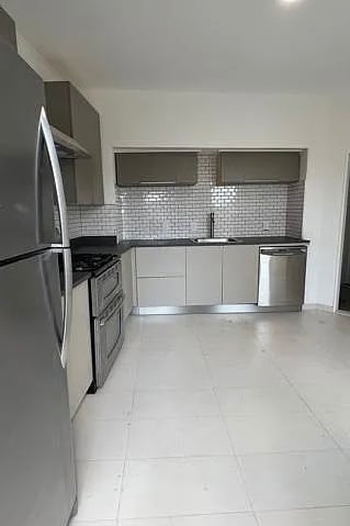 392 Broad St, Unit 2 in Newark, NJ - Building Photo - Building Photo