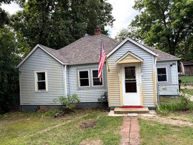 property at 5115 Maple Hill Dr