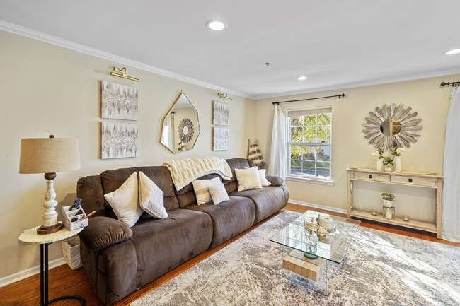 3202 Appleton Way in Whippany, NJ - Building Photo - Building Photo