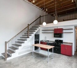 207 E Baltimore Ave in Detroit, MI - Building Photo - Building Photo