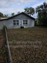 2642 Second St in Ft. Myers, FL - Building Photo - Building Photo