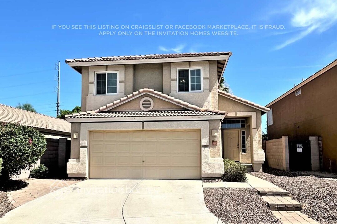 1954 E Villa Theresa Dr in Phoenix, AZ - Building Photo
